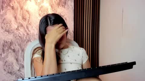 Amy online show from March 27, 9:38 pm