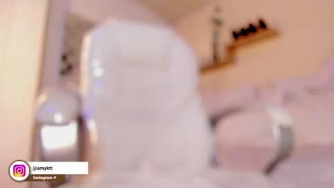     online show from January 14, 10:55 pm