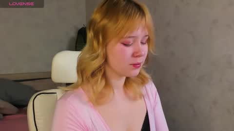 Amy online show from December 2, 11:58 pm