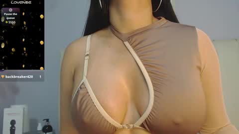 Snapshot of amy_le chatting on September 11, 1:34 pm Amy online show from September 11, 1:34 pm