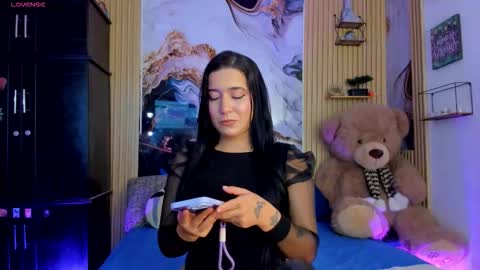 amy_leah_ online show from February 18, 3:17 am