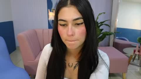 Amy online show from April 5, 6:49 pm