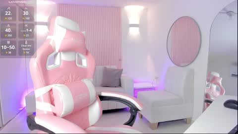 Emily online show from January 27, 4:33 pm