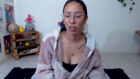 Snapshot of amy_mur chatting on September 18, 9:41 pm amy mur online show from September 18, 9:41 pm