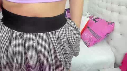 Amy Caroland online show from October 7, 6:42 am