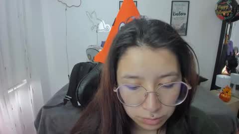 Amy sophia 3 online show from October 27, 12:38 pm