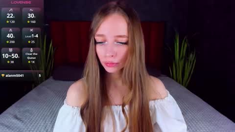 Amy online show from September 27, 8:28 pm