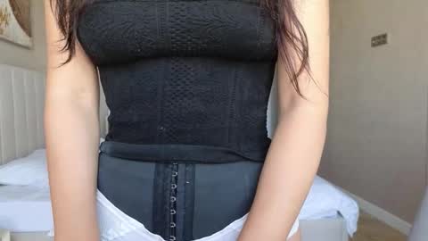 girl next door named Amy online show from September 28, 8:23 am