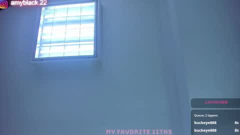 Snapshot of amyblack__ chatting on February 4, 7:07 am Amy online show from February 4, 7:07 am