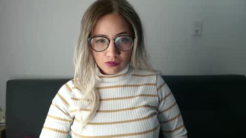 amycosplay99 online show from February 7, 3:55 am