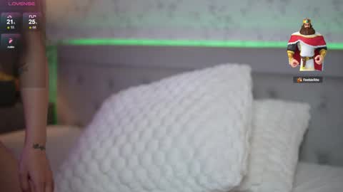  Amy  online show from September 17, 9:40 pm