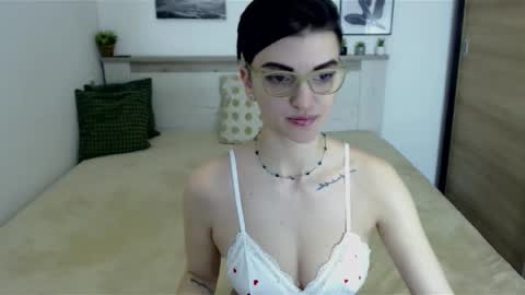Hi there guys  My pleasure in your hands  pvt is open online show from March 8, 10:11 am
