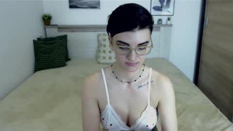 Hi there guys  My pleasure in your hands  pvt is open online show from March 8, 1:14 pm