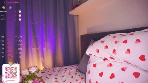  LINA  online show from February 19, 8:10 pm