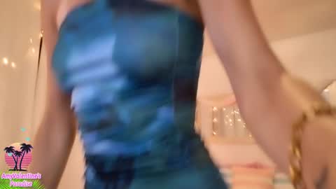  AmyValentine  online show from September 24, 5:47 am