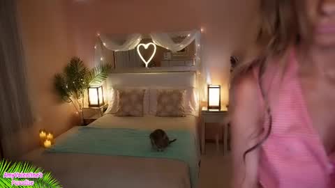  AmyValentine  online show from July 1, 6:22 am