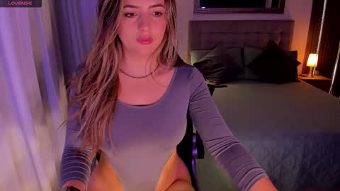    online show from October 7, 5:20 pm