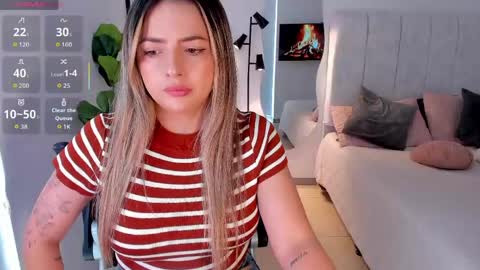    online show from May 22, 8:04 pm