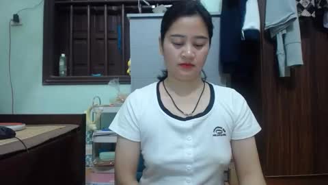 an_naughty online show from November 10, 8:06 am