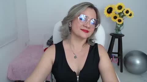  Ana  online show from September 23, 10:38 pm