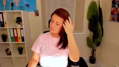 Ana online show from November 4, 3:35 pm