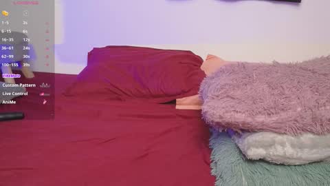 anaaimey online show from December 3, 4:46 am