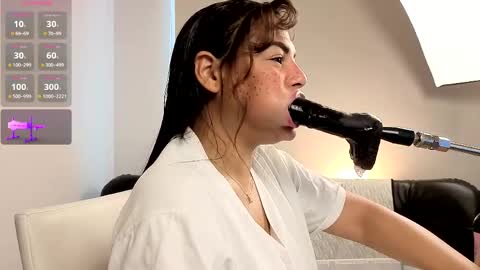 Anabel Alice Gandara online show from June 5, 2:22 pm