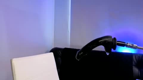 Anabel Alice Gandara online show from May 14, 1:09 pm