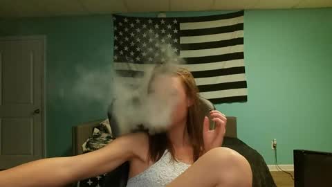 Anabelleleigh online show from May 17, 11:58 pm