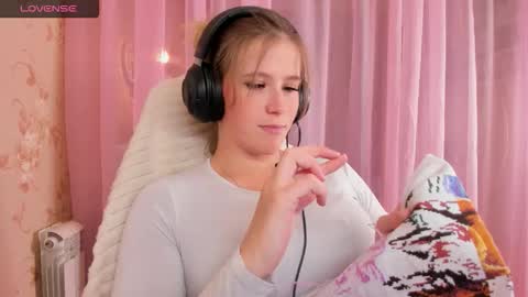 AnabelMelody online show from October 17, 6:34 pm