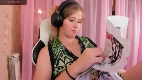 AnabelMelody online show from October 28, 6:42 pm