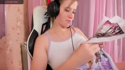 AnabelMelody online show from November 8, 7:06 pm