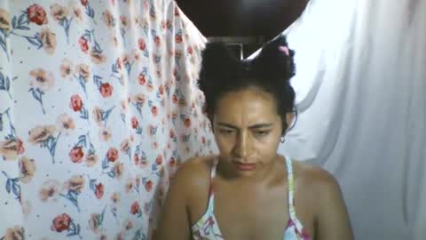 Snapshot of anabelxx16 chatting on October 11, 2:49 am anabelxx16 online show from October 11, 2:49 am