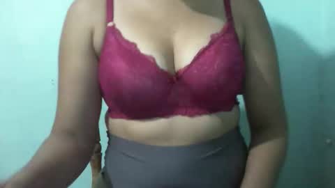 anacarada online show from February 11, 10:35 pm