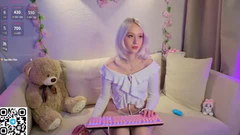 Deya online show from February 13, 10:57 pm