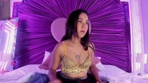 Anna online show from March 2, 7:23 pm