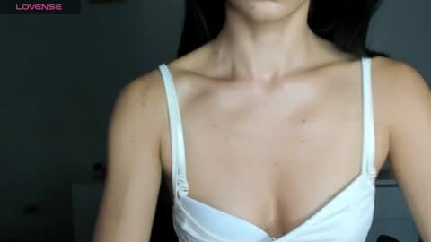Ana Henao or Annie... Follow me ahenaocb Insta  X online show from June 30, 11:57 pm