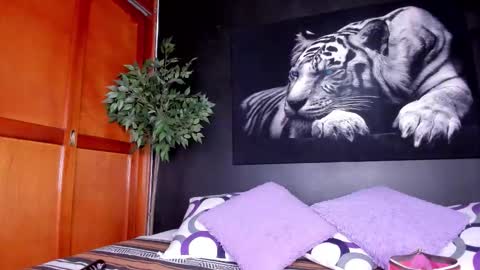 Anahi online show from February 18, 3:28 am