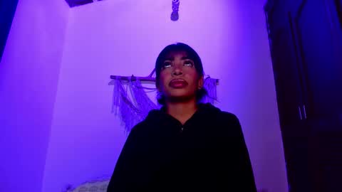 anais_tgn online show from October 16, 11:10 am