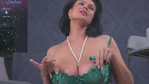 Anais online show from October 1, 4:44 am