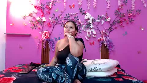 Snapshot of analdeepalejandra18 chatting on February 17, 7:23 pm analdee online show from February 17, 7:23 pm