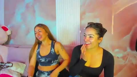 AbbyAndAntonela online show from June 29, 1:44 pm