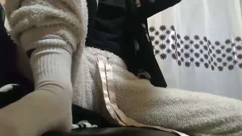 Snapshot of analove200 chatting on February 13, 5:37 am analove200 online show from February 13, 5:37 am