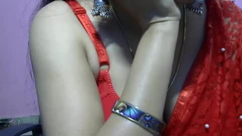 Snapshot of anamika794088 chatting on March 5, 12:11 pm anamika794088 online show from March 5, 12:11 pm