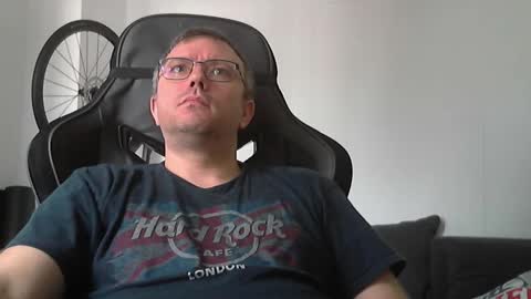 Andi online show from February 2, 11:06 am