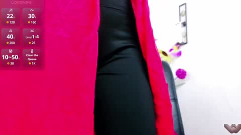 Snapshot of anastaciia1 chatting on February 4, 1:02 am maria online show from February 4, 1:02 am