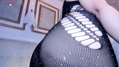 Ana online show from October 2, 9:46 pm