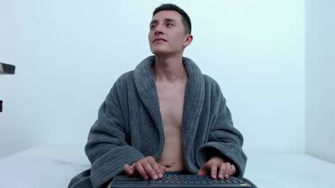 AnddyFetiish online show from January 28, 5:11 am