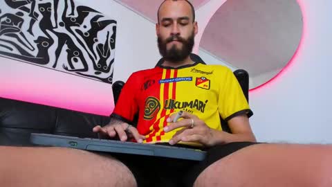 Snapshot of anders_x chatting on March 8, 9:51 pm Andrs - online show from March 8, 9:51 pm