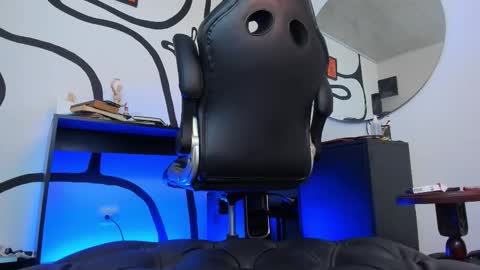 Andrs   -                   online show from November 28, 12:07 am